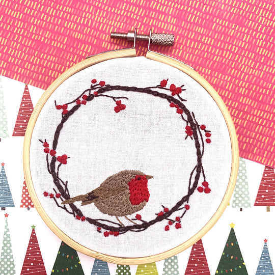 Robin Embroidery Kit - Christmas Embroidery Kit