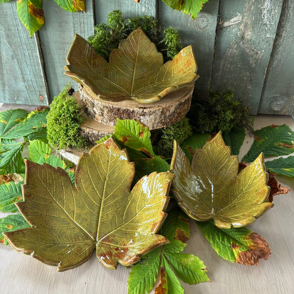Sycamore Leaf Pottery Trinket Dish T-Light Holder 6 inches width