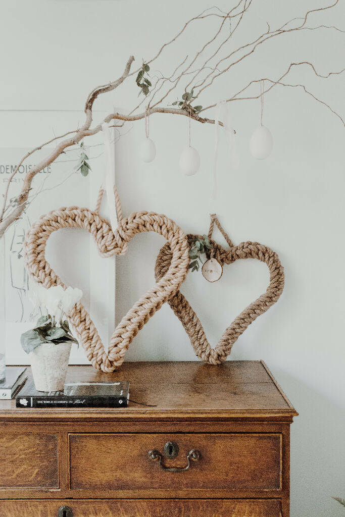 25cm Jute Heart Wreath