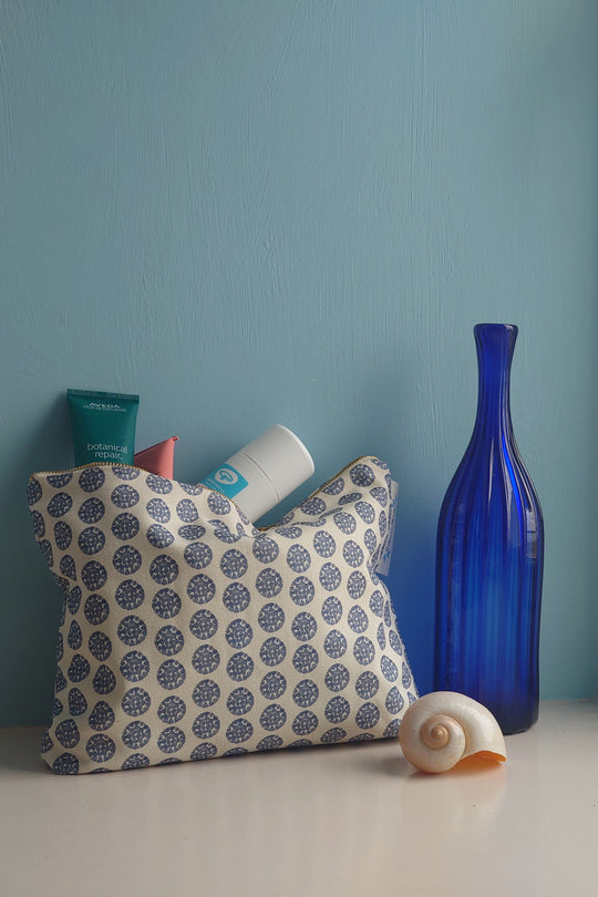 Organic wash bag - Machair Clock Blue