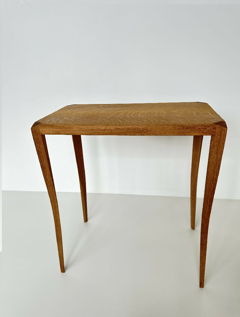 Darcy Table