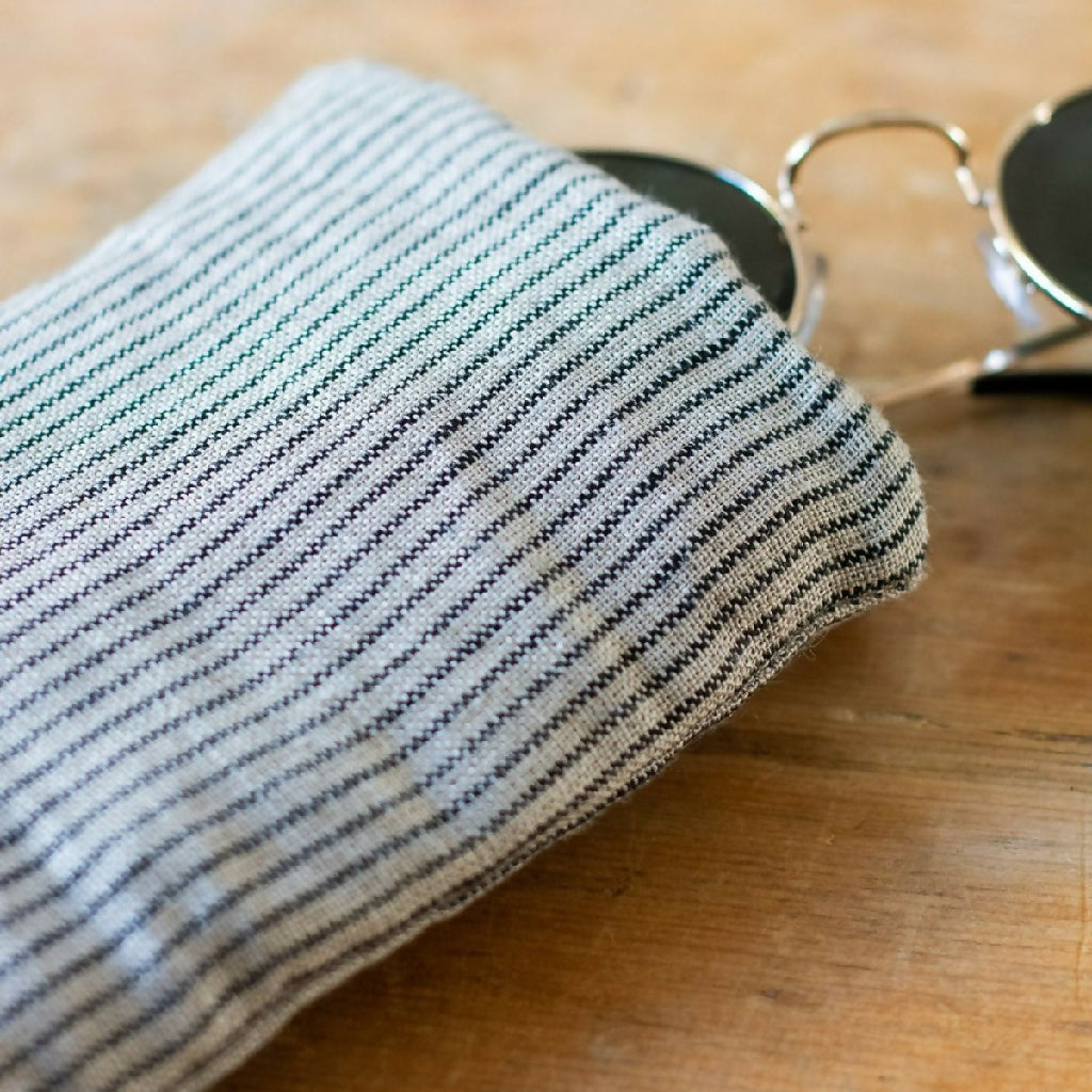 Striped Linen Glasses Case in Natural/Dark Blue