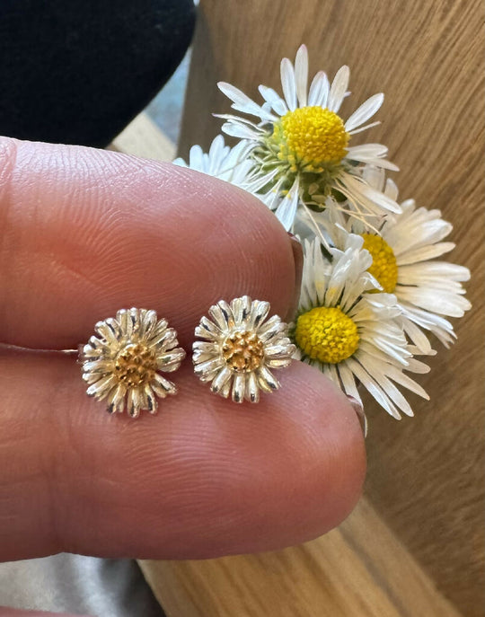 Sterling Silver Little Daisy Stud Earrings