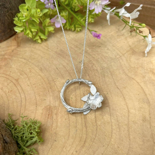 Silver Meadow Bloom Necklace