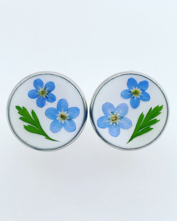 Cufflinks with forget-me-not flowers in 16mm