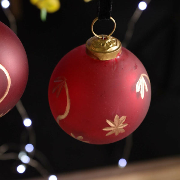 Holiday-Ornaments-Dhruv-Glass-Christmas-Bauble-m2a