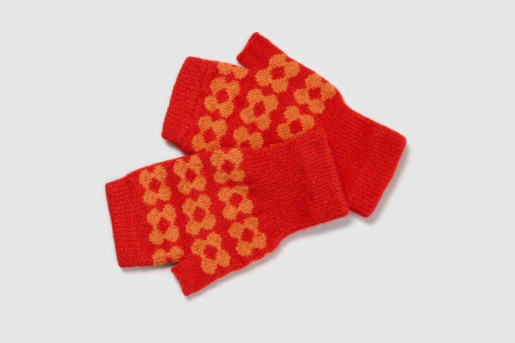 MS24_139_Knitted_Red_V_gry