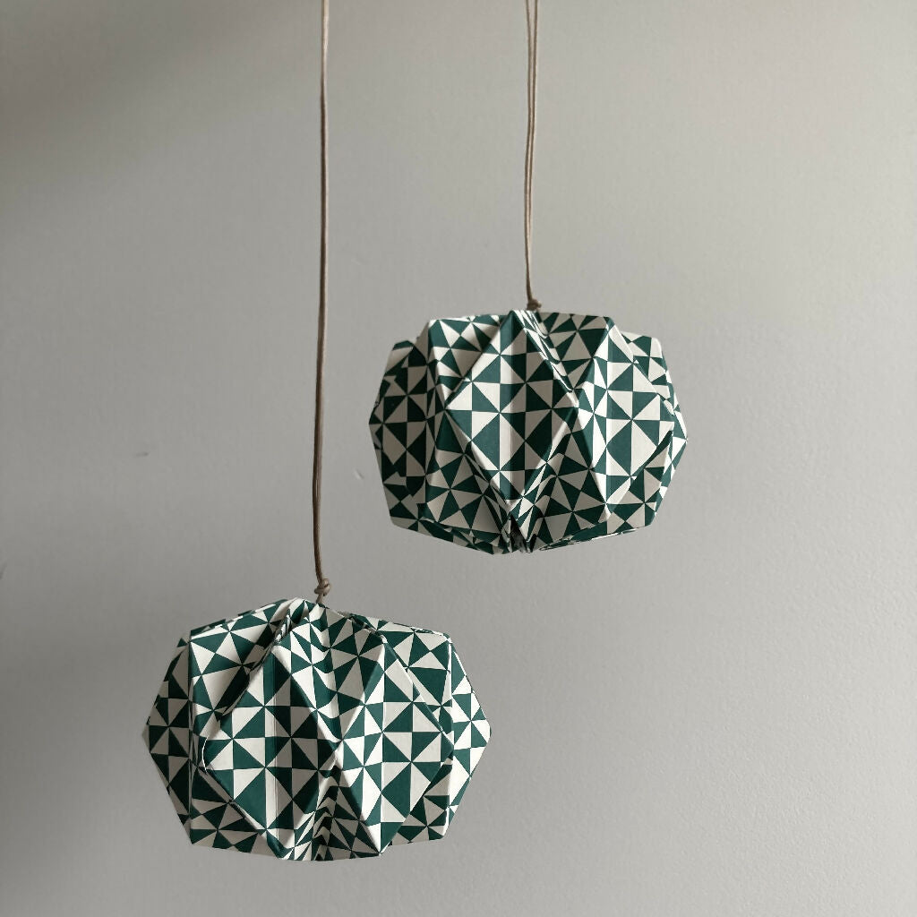 Christmas Paper Baubles in Green x 2