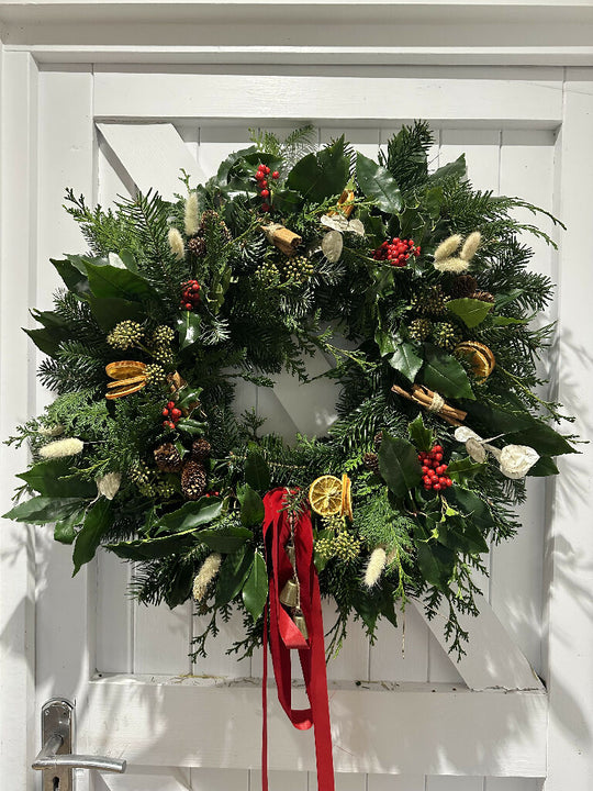 DIY Christmas Wreath Box - Traditional