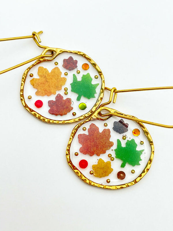 Dangle earrings with mini autumn fall leaves