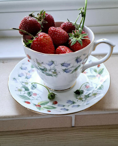 Blue Bell Broken China Pendant