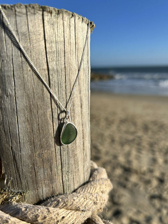 Green turquoise Seaglass Necklace