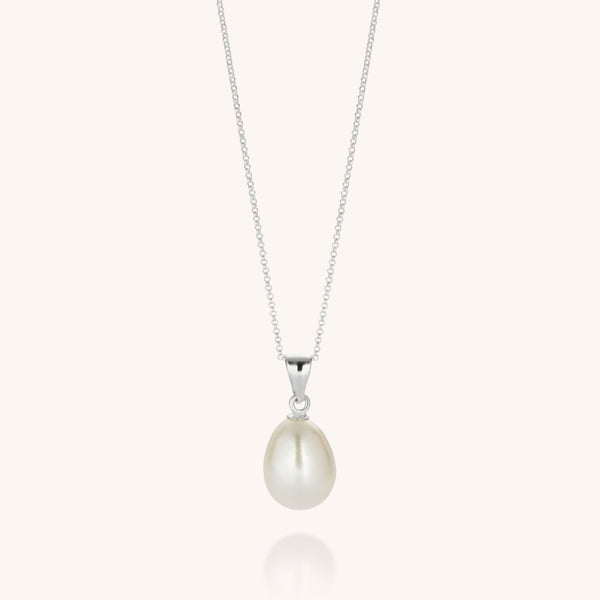 Ellen Pearl Drop Necklace