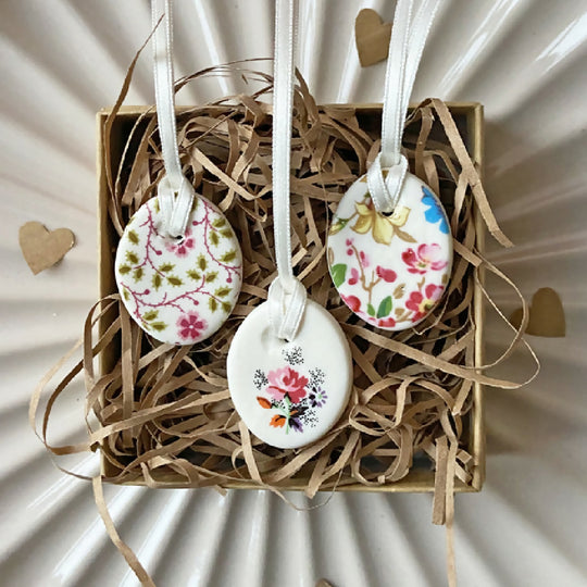Set Of 3 Porcelain Mini Egg Decorations