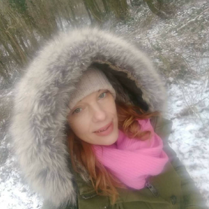 Alice Loves Crafting