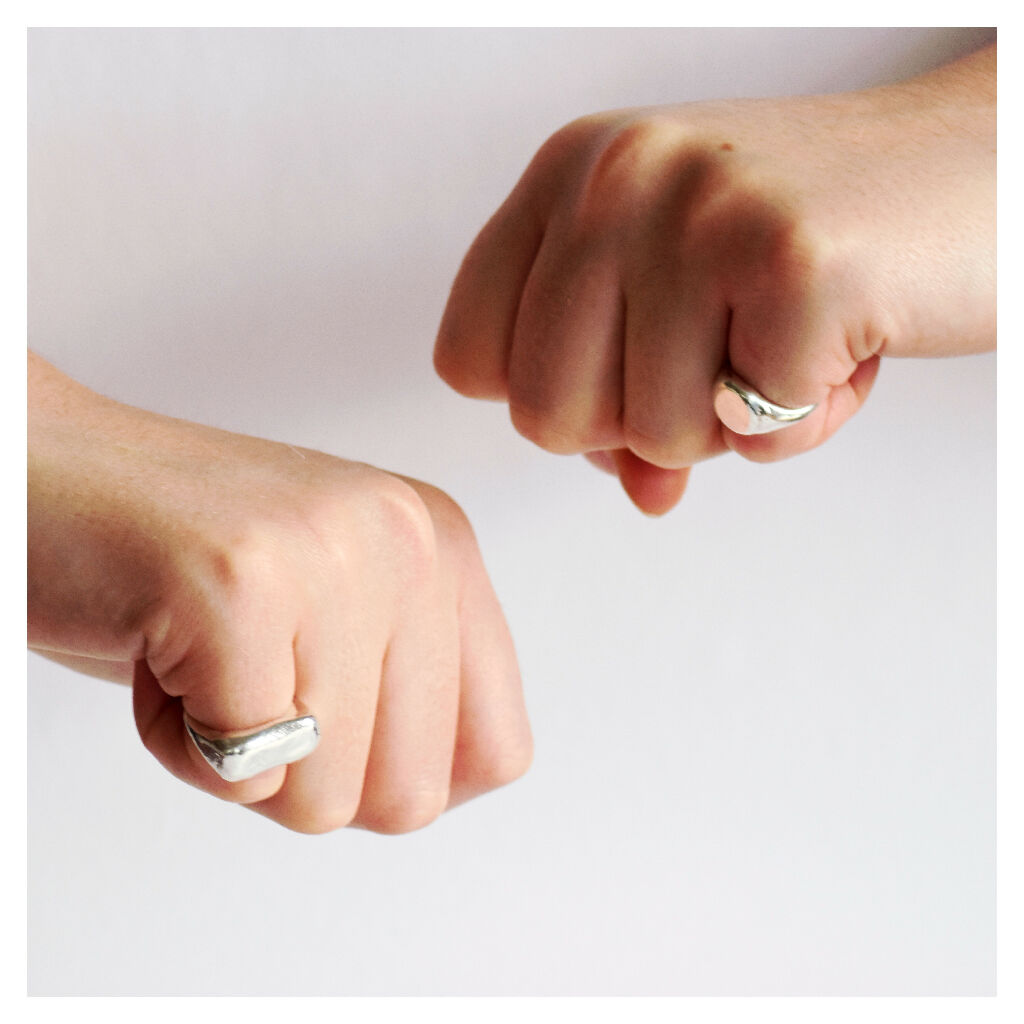 BRUISED Signet Ring .4