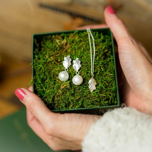 Oak Leaf set with earrings & pendant