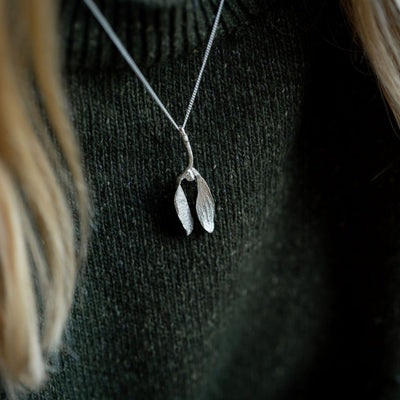 Mistletoe Necklace