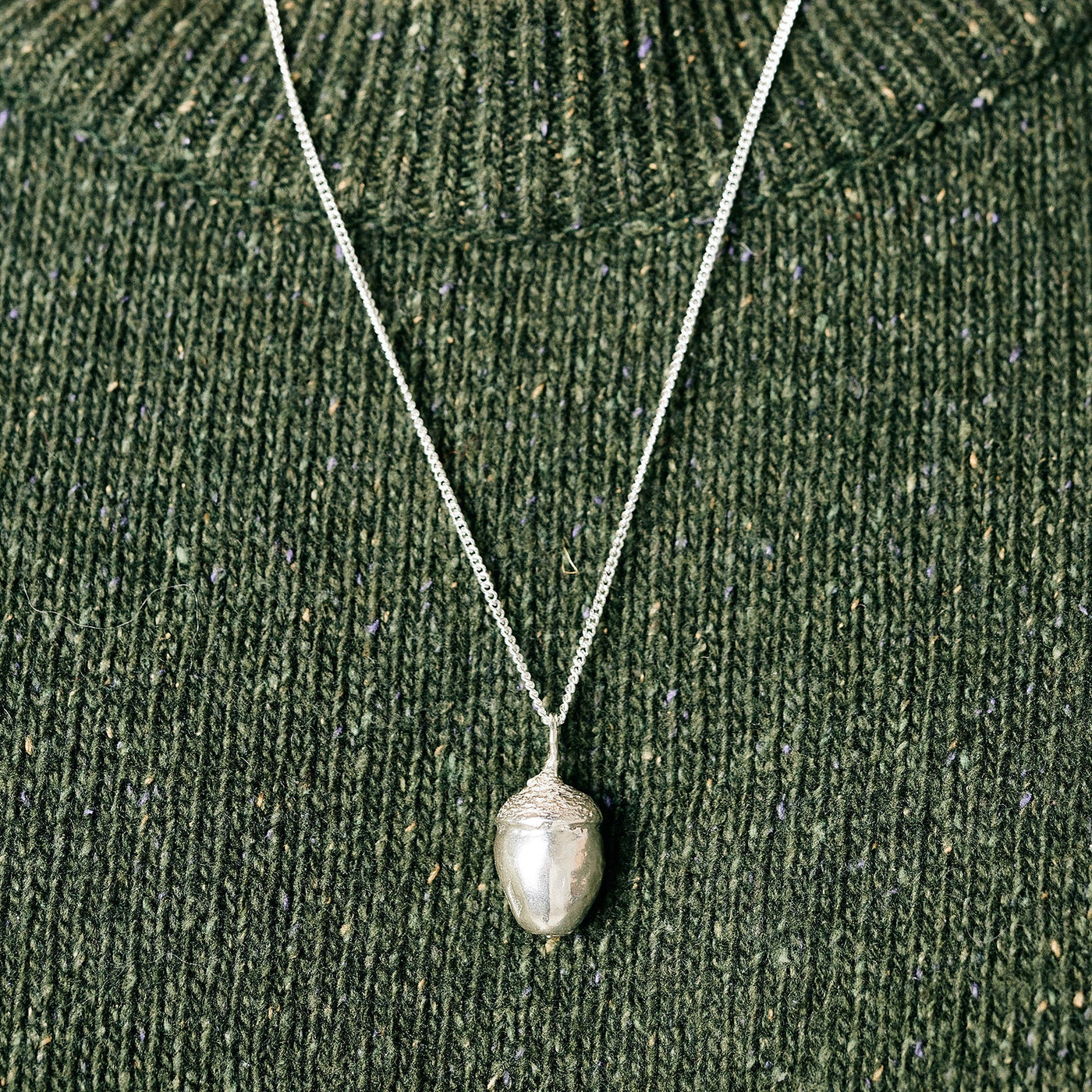 Large capsule Acorn Memory Pendant