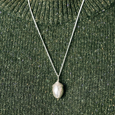 Large capsule Acorn Memory Pendant