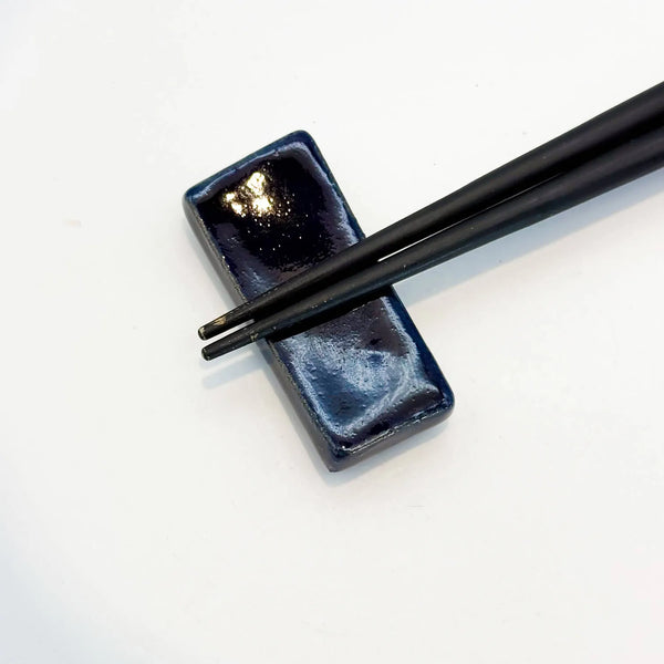 Chopstick rest cobalt with chopsticks