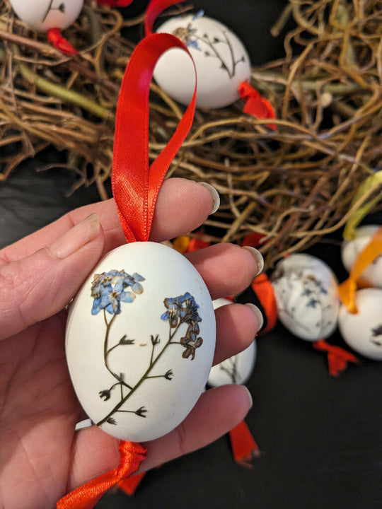 Easter Egg Shells Decorated with Pressed Flowers - Set of 6