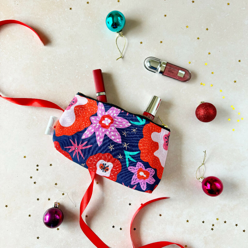 Candy-small-makeup-bag-Christmas-Jennie-Fynn