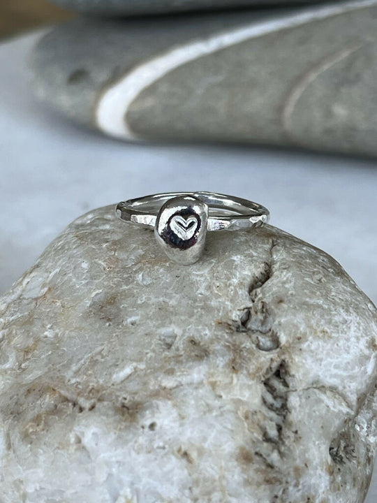 Recycled silver heart pebble ring- hammered band size L