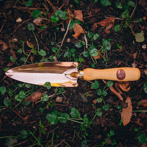 Mira - Narrow Garden Trowel
