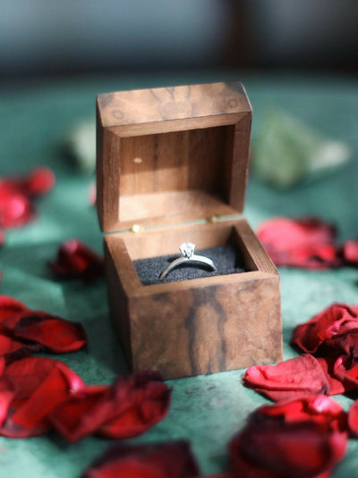 Ring box