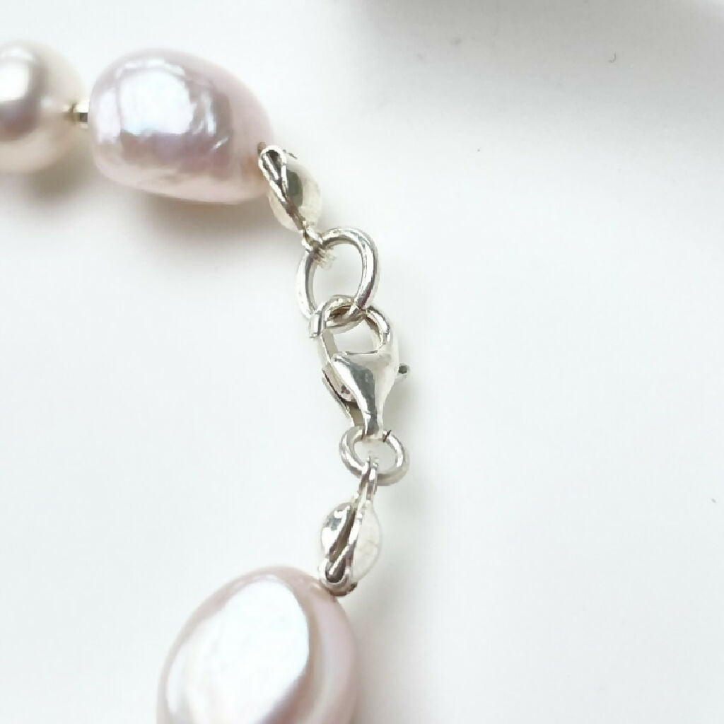 Chunky Rosa & White Freshwater Pearl Bracelet
