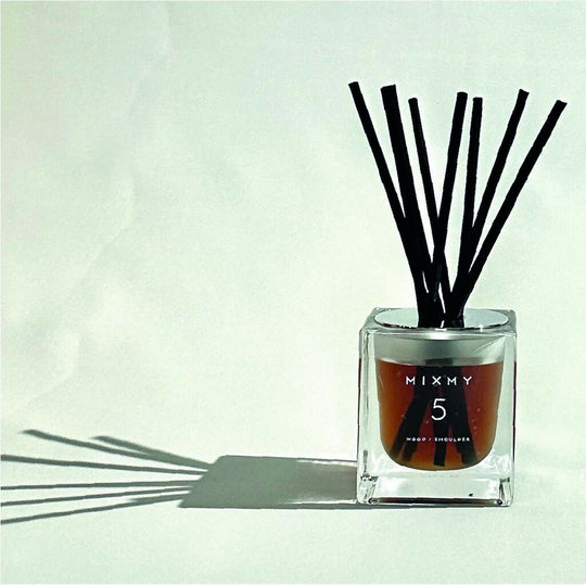 5. Wood / Smoulder Fragrance Diffuser