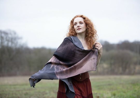 Pearl horse scarf