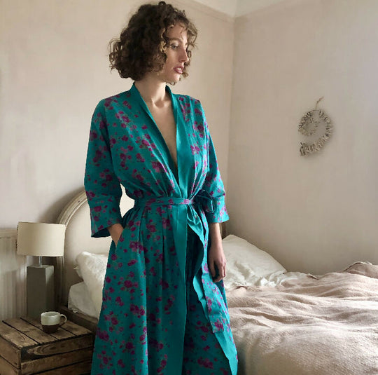 Rambling Rose Dressing Gown