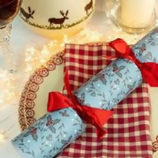 Scandi Christmas Crackers