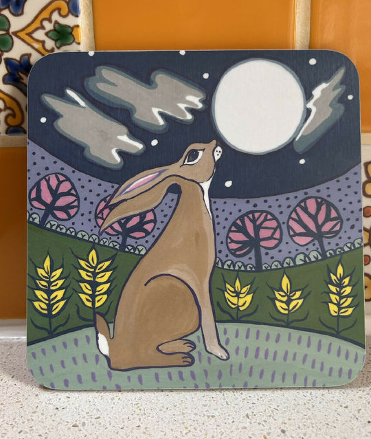 Hare pot stand
