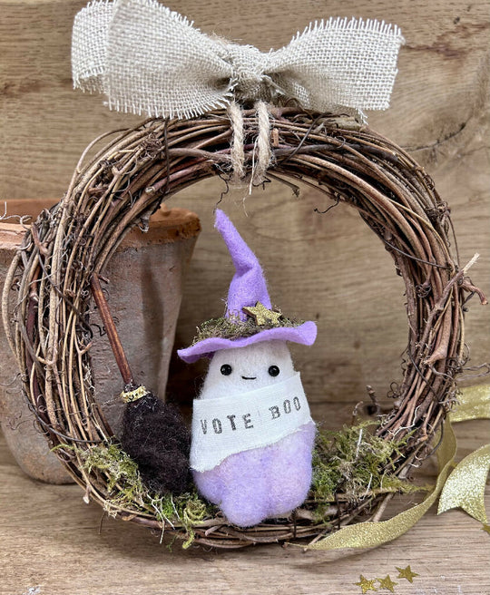 Halloween Needle Felted Ghost Wreath