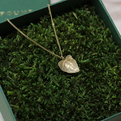 Ivy Heart Leaf Valentine's Pendant