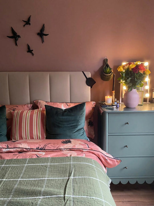 Small Hanging Pod Basket