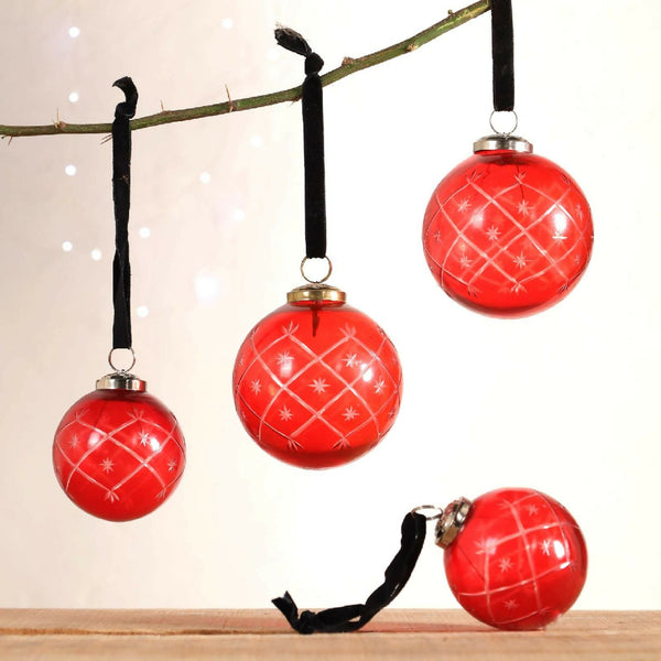 Holiday-Ornaments-Laal-Glass-Christmas-Bauble-k1c