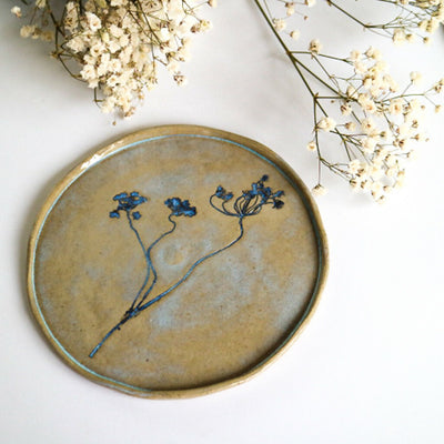 Stoneware Clay Dish in Botanical Design