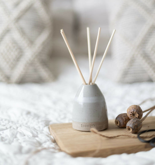 Hand thrown Ceramic Reed Diffuser - Grey Mist