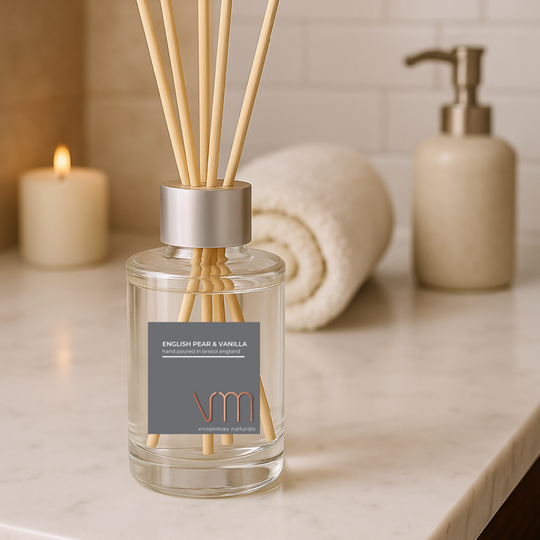 English Pear & Vanilla 100ml Room Diffuser