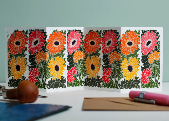 Joy Bloom Gerbera Daisy Garland Card | Single Card & Envelope
