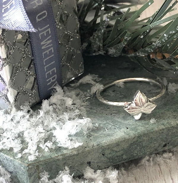 Silver Ivy Leaf Ring