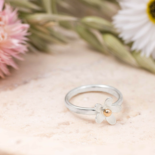 Silver Daisy Ring