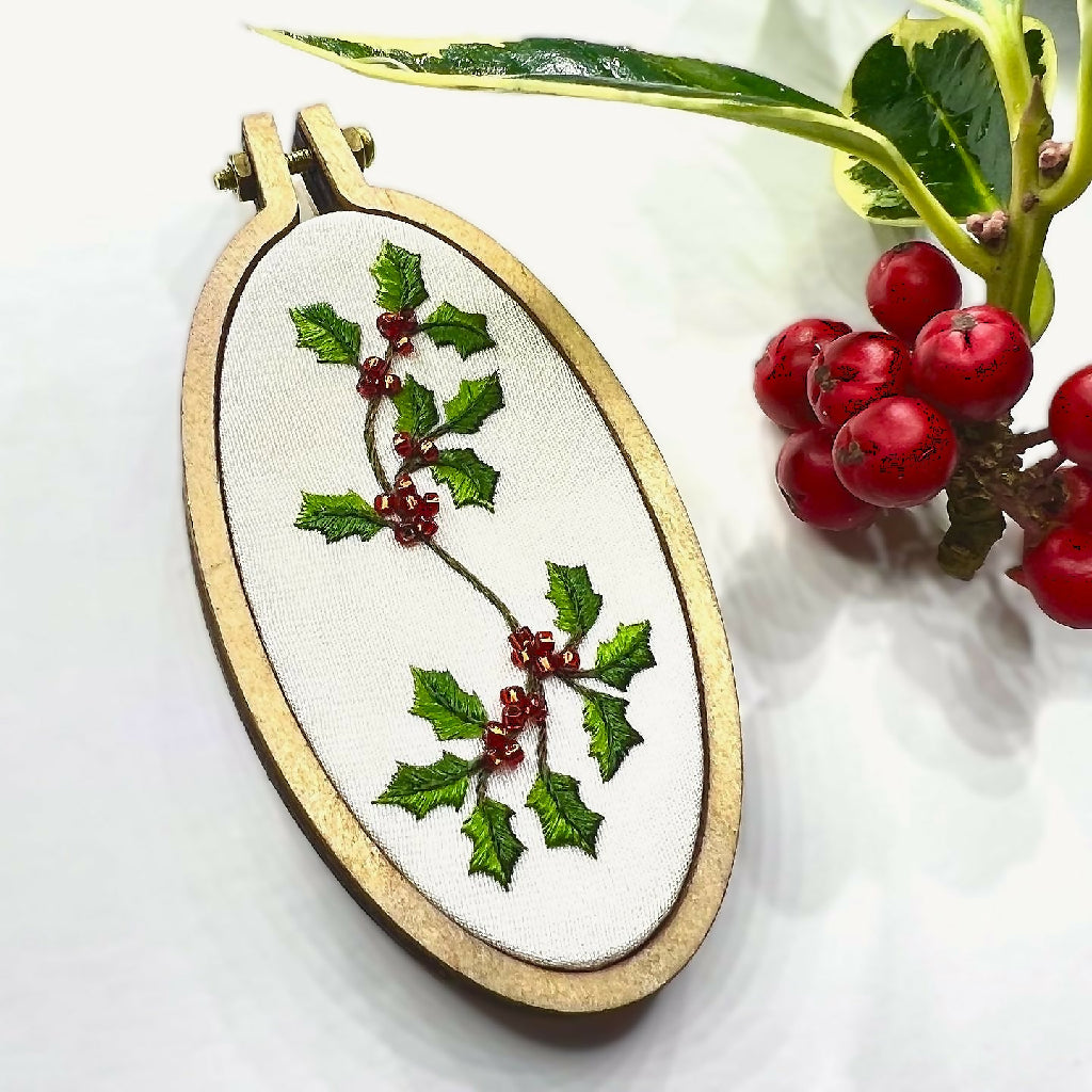 Holly ornament 1