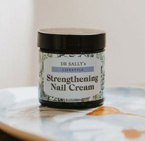 STRENGTHENING NAIL CREAM