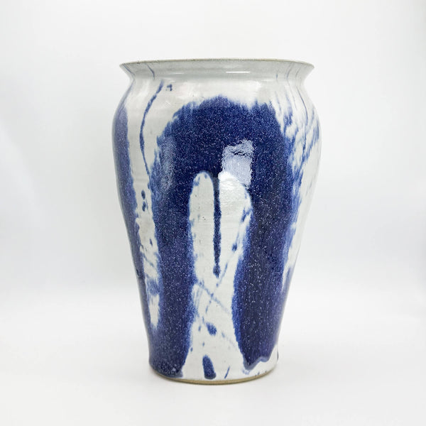 Large blue tide vase front