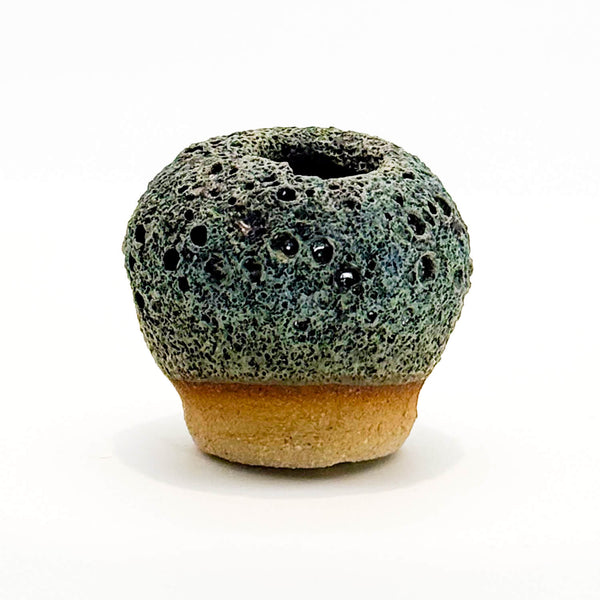 Mini vase lichen moon front